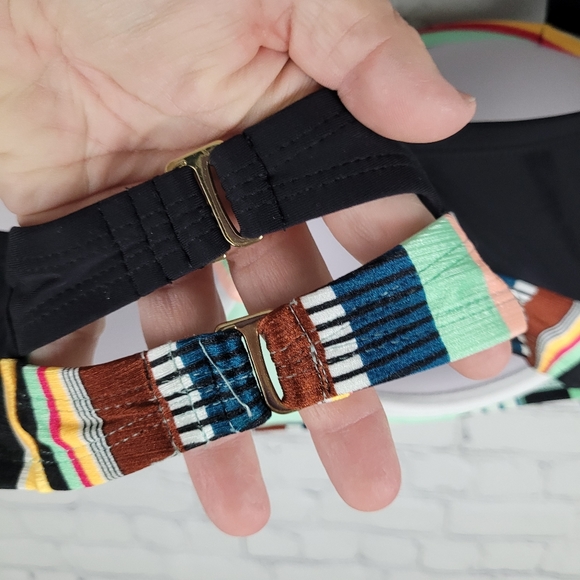 ALLURE | striped underwire bikini swim bathing suit top - Picture 4 of 8